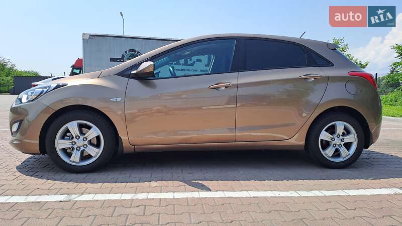 Hyundai i30 2012