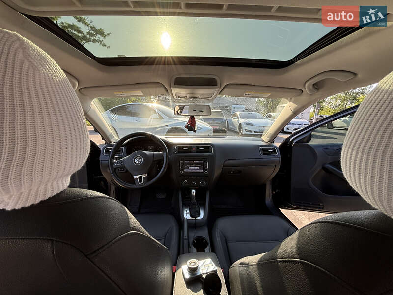 Volkswagen Jetta 2012