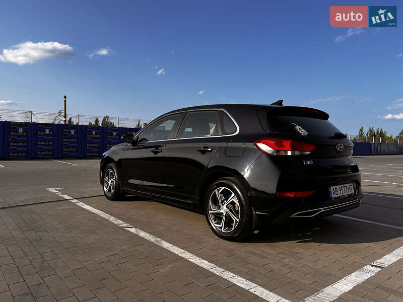 Hyundai-30