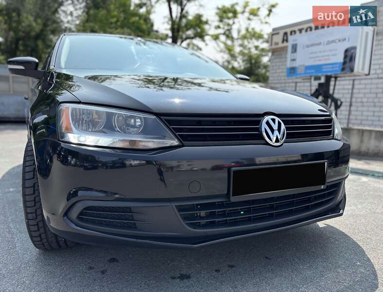 Volkswagen Jetta 2012