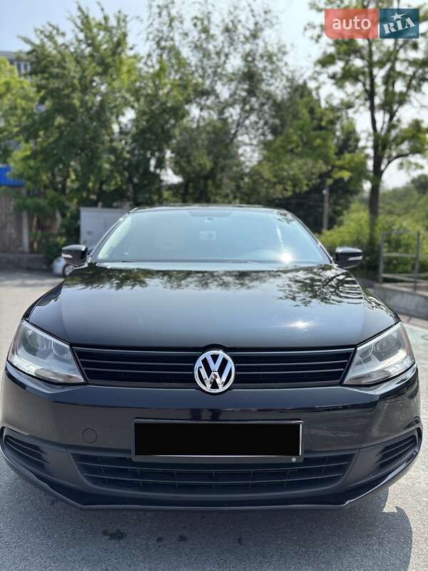Volkswagen Jetta 2012