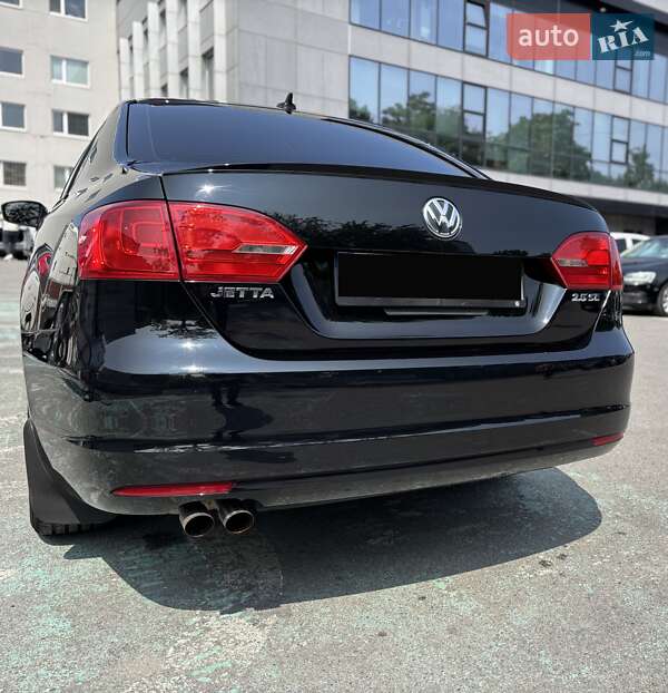 Volkswagen Jetta 2012