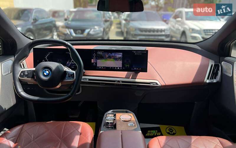 BMW iX 2023