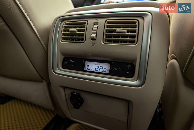 Infiniti-26