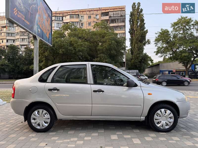 ВАЗ / Lada 1118 Калина 2011