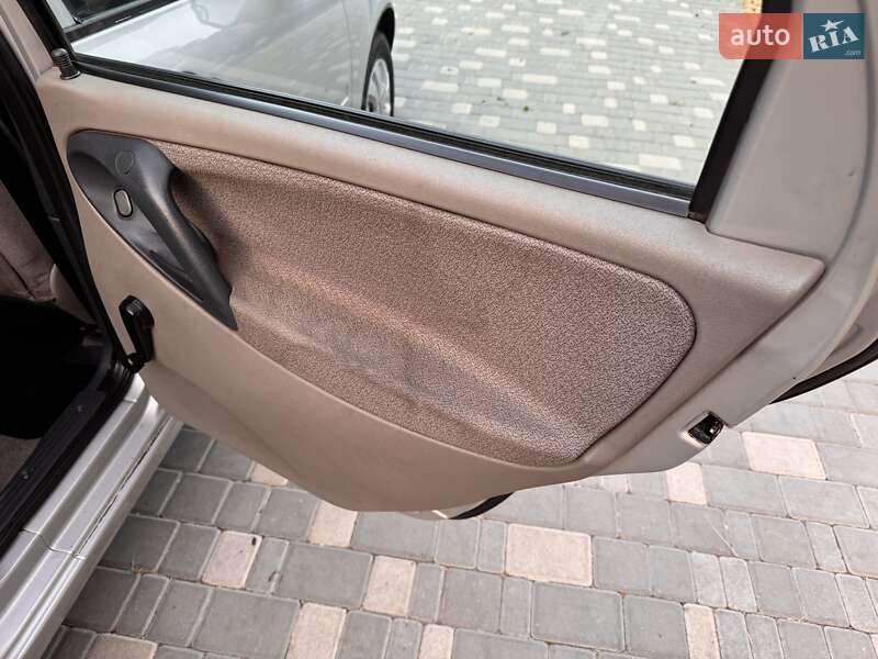 ВАЗ / Lada 1118 Калина 2011