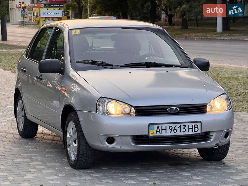 ВАЗ / Lada 1118 Калина 2011