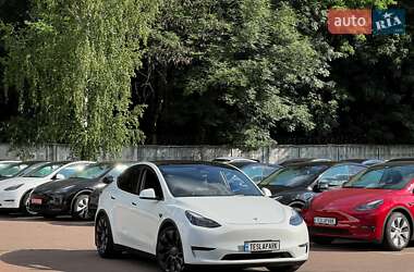 Tesla Model Y 2022