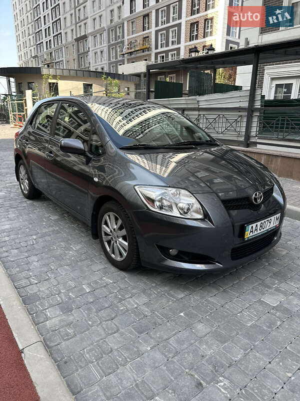 Toyota-38