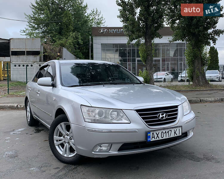Hyundai-29