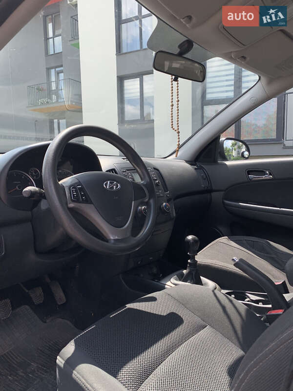 Hyundai-11
