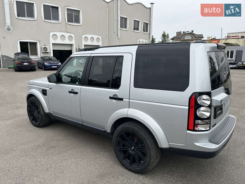 Land Rover-24