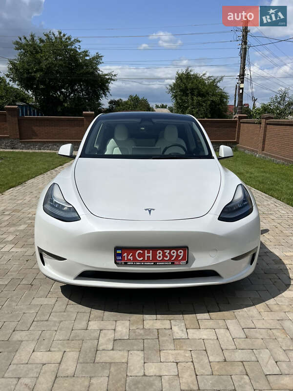 Tesla-27