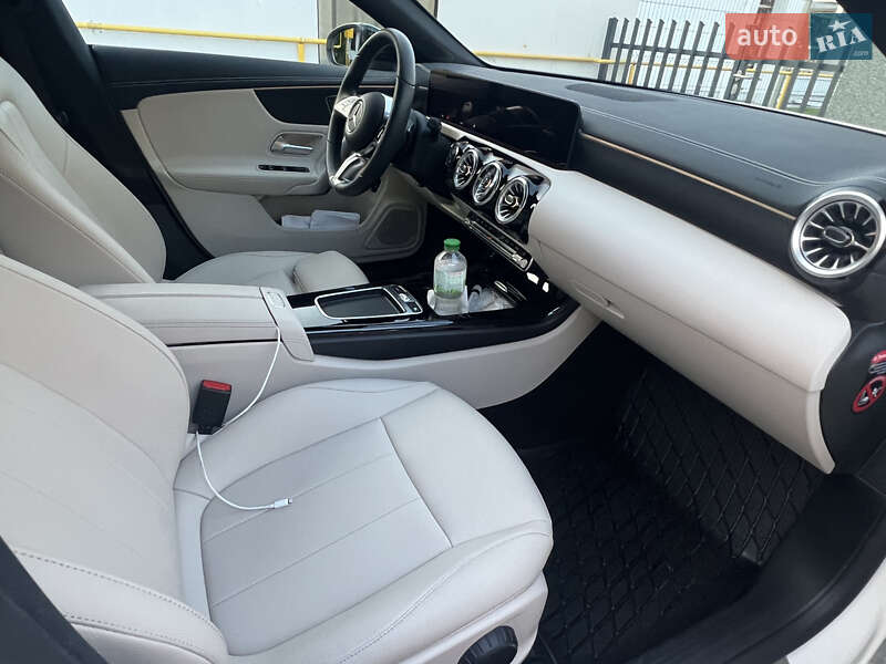 Mercedes-Benz CLA-Class 2024