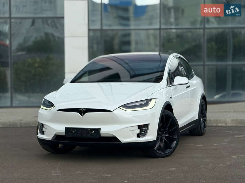 Tesla-4