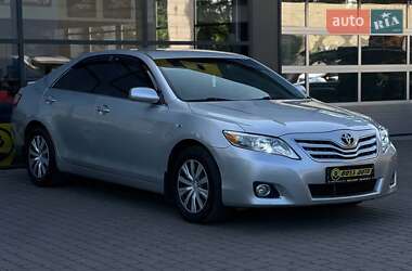 Toyota Camry 2011