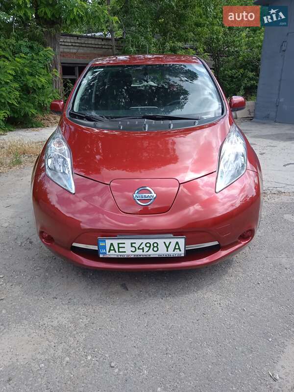 Nissan-8
