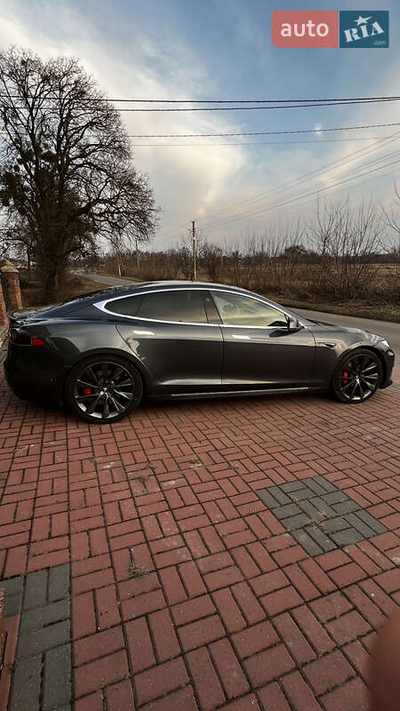 Tesla-15