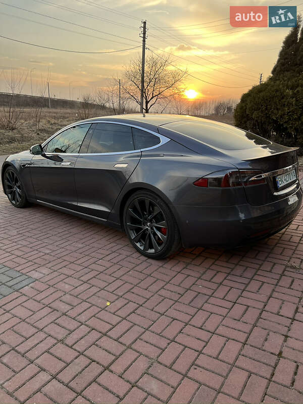 Tesla-5