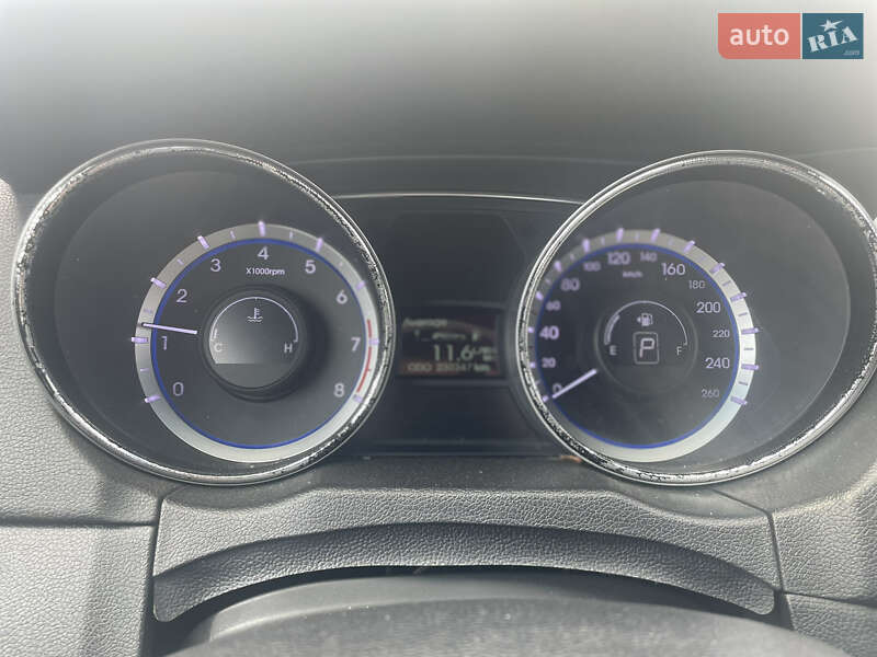 Hyundai-11