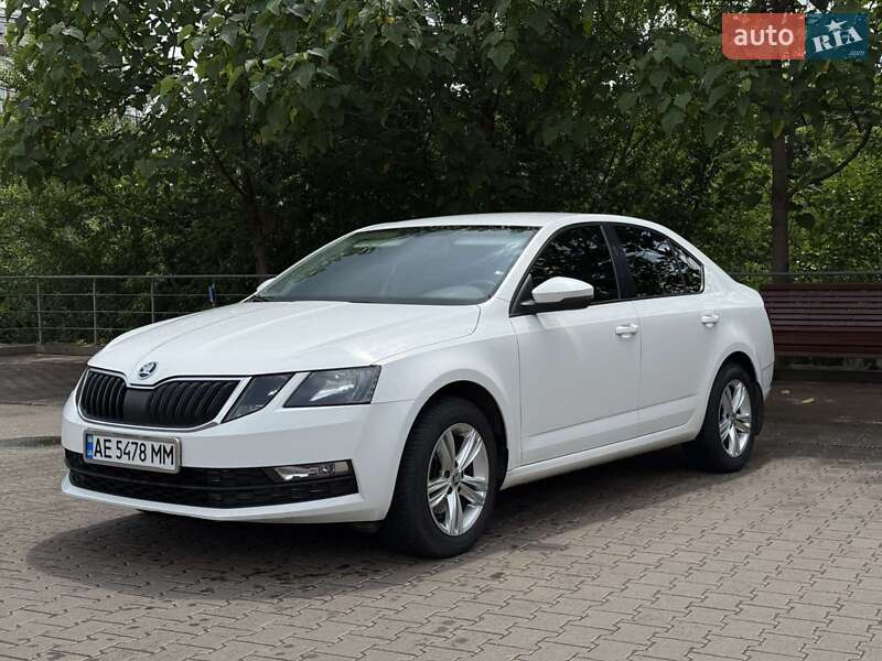 Skoda-2
