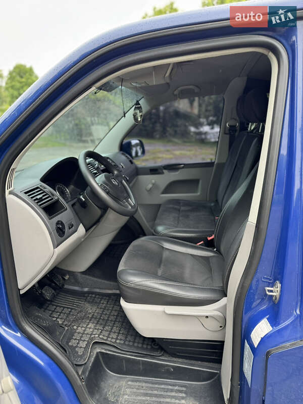 Volkswagen Transporter 2010