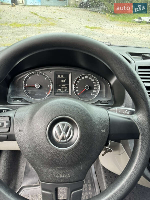 Volkswagen Transporter 2010
