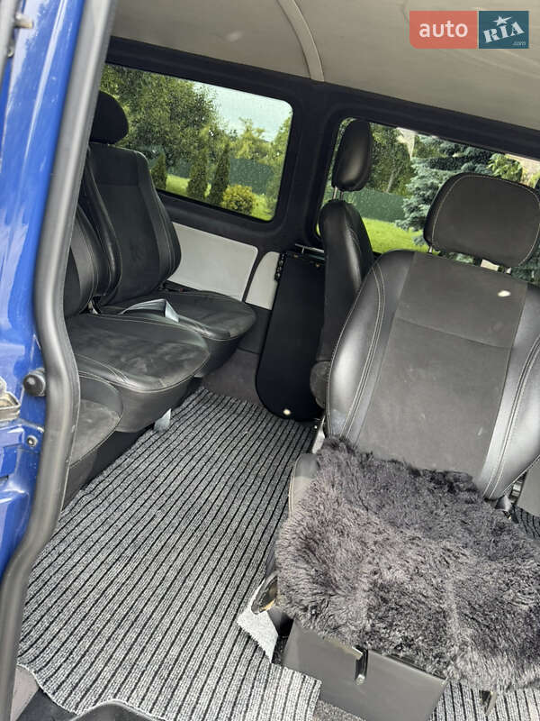 Volkswagen Transporter 2010