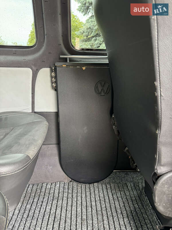 Volkswagen Transporter 2010