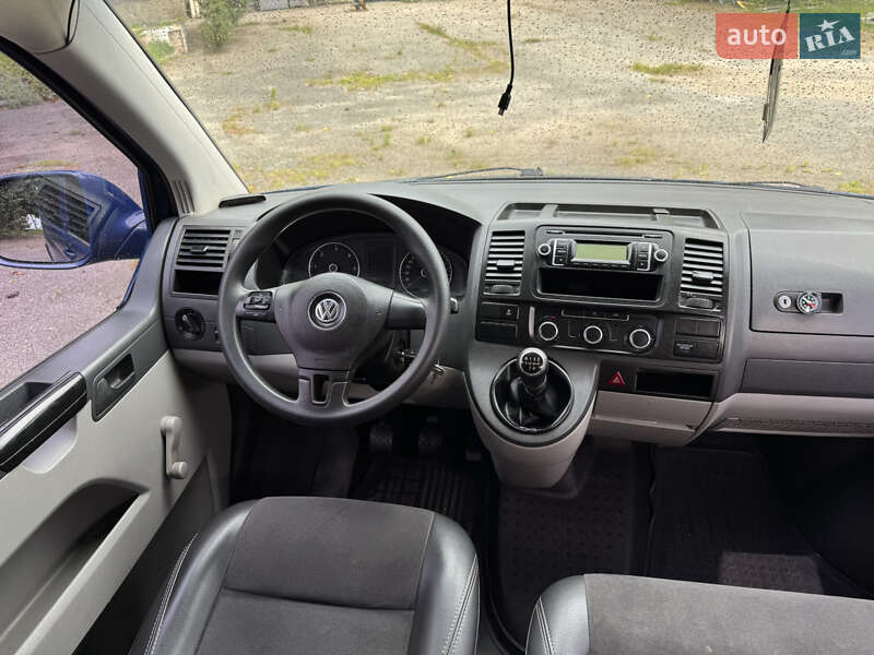 Volkswagen Transporter 2010
