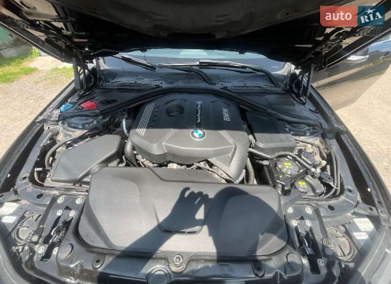 BMW-12