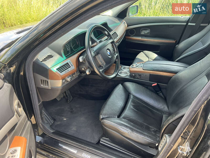 BMW-35
