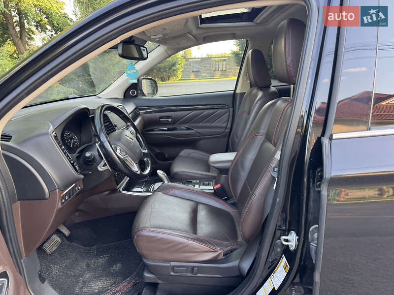 Mitsubishi Outlander 2018