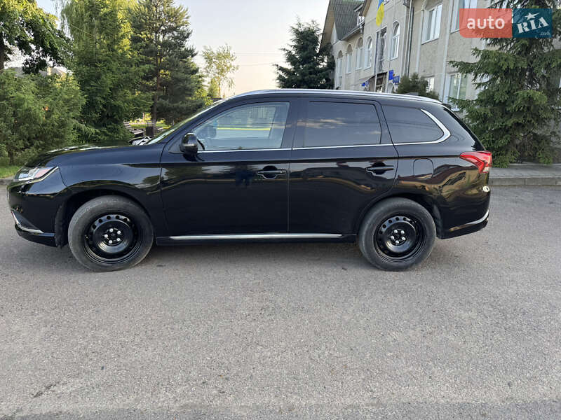 Mitsubishi Outlander 2018