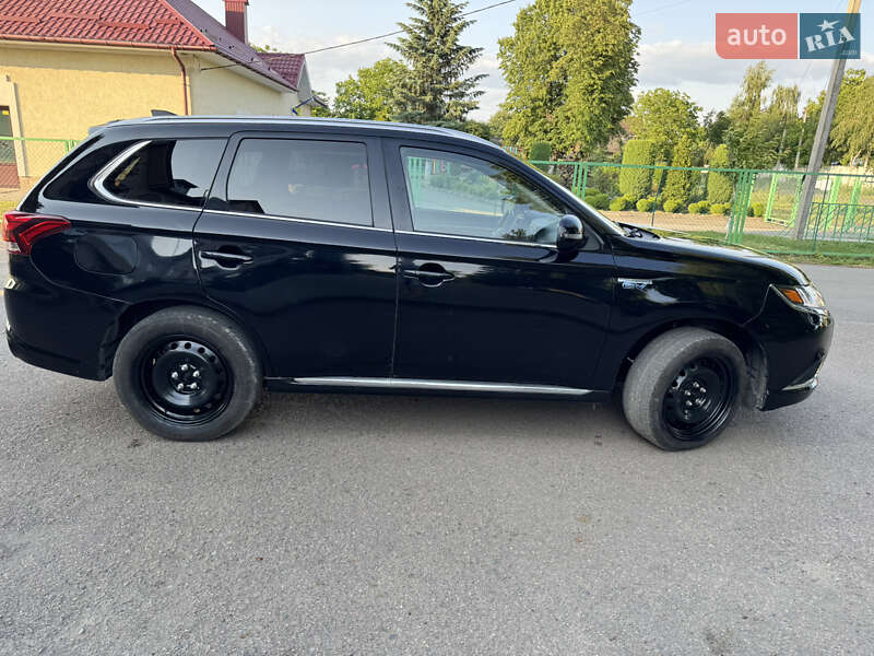 Mitsubishi Outlander 2018