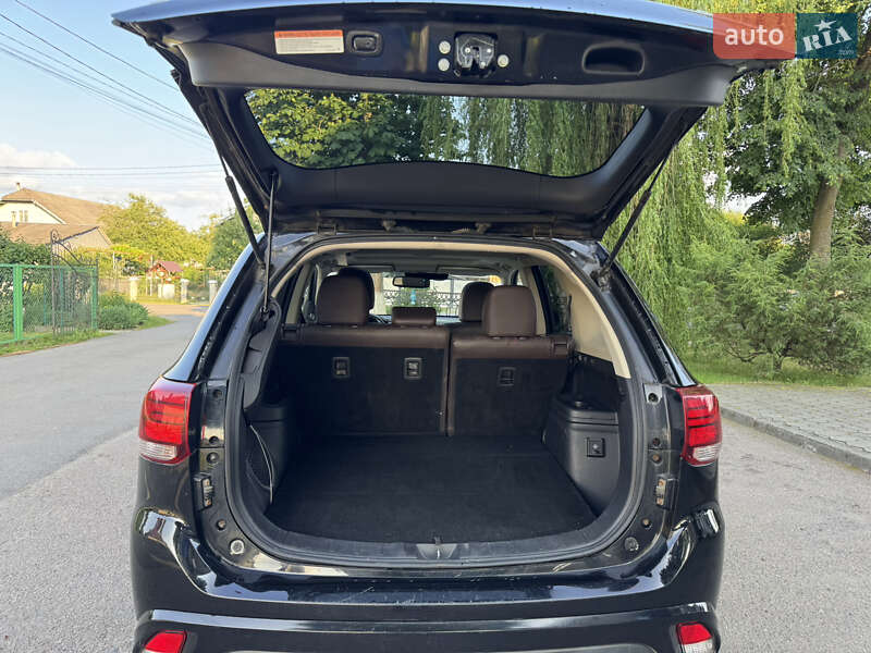 Mitsubishi Outlander 2018