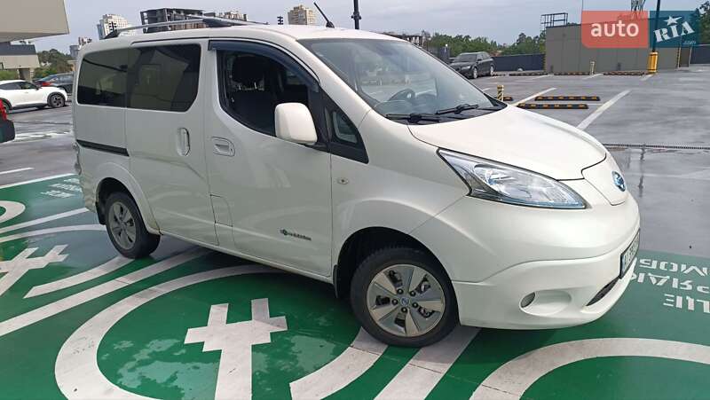 Nissan-20