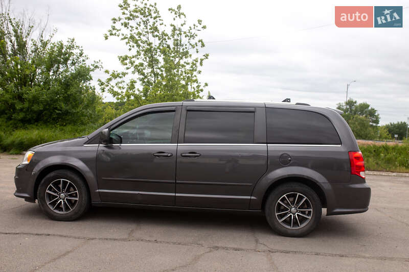 Dodge Grand Caravan 2017