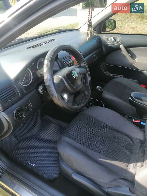 Skoda-17