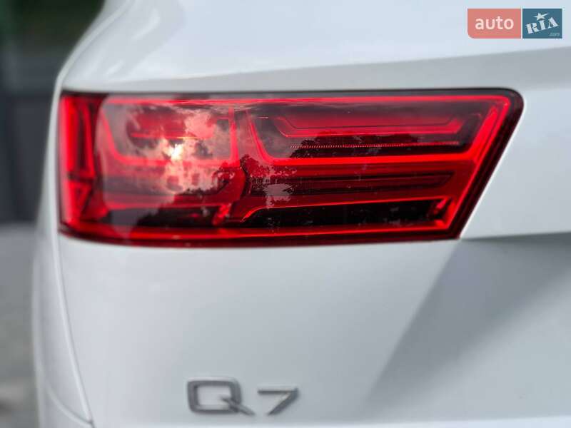 Audi Q7 2018