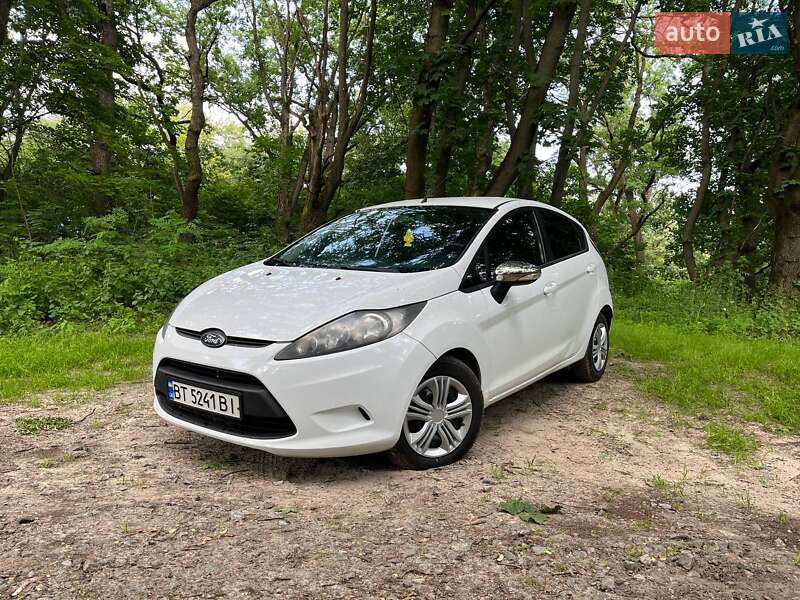 Ford-24