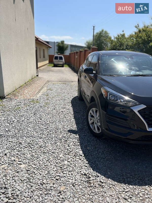 Hyundai-13