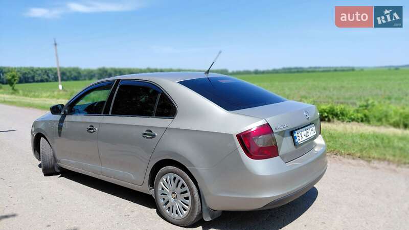 Skoda Rapid 2013