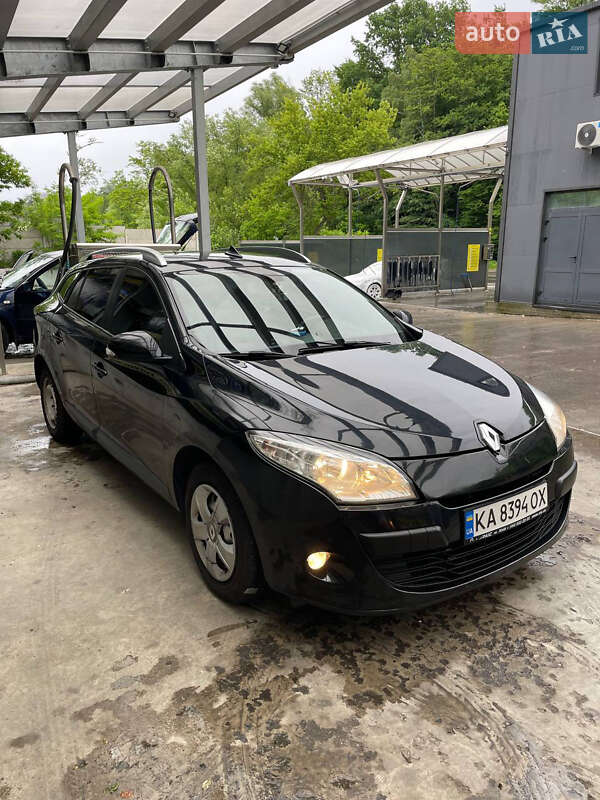 Renault-10