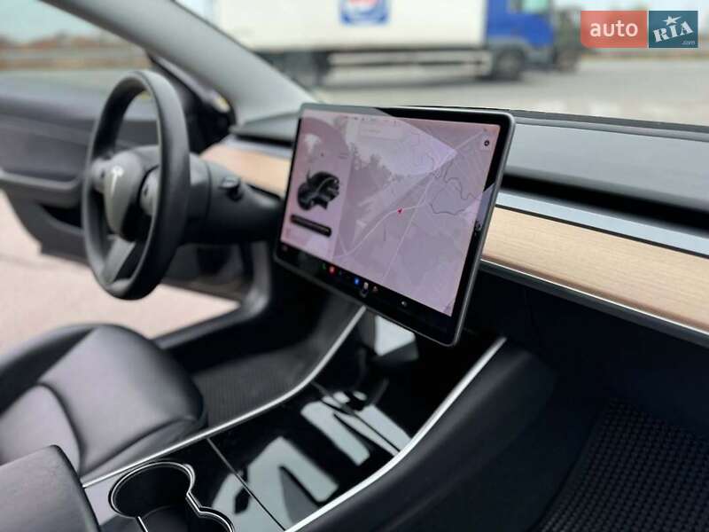 Tesla-9