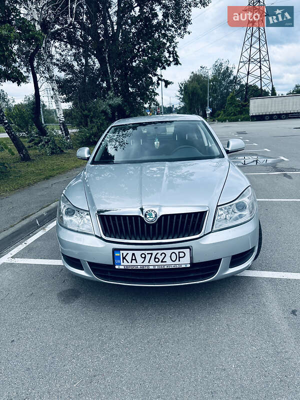 Skoda-9