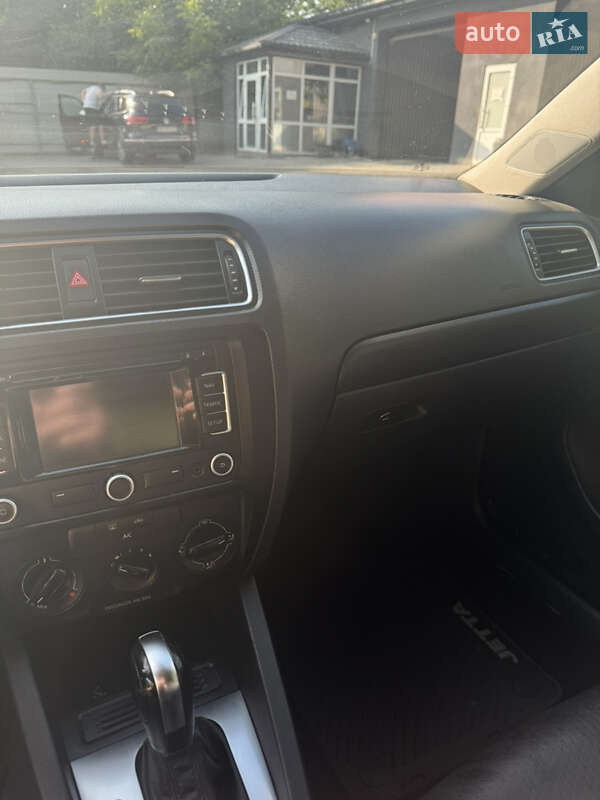 Volkswagen-78