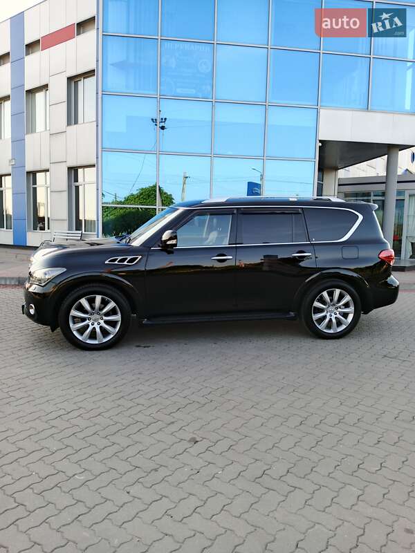 Infiniti QX56 2010
