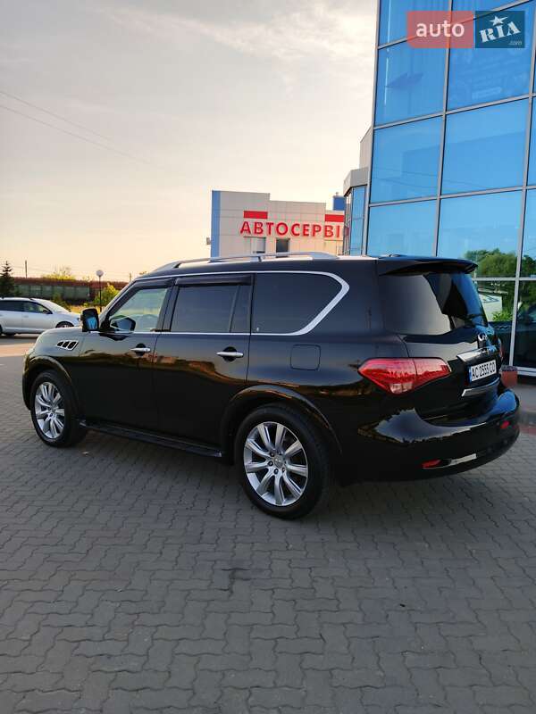 Infiniti QX56 2010
