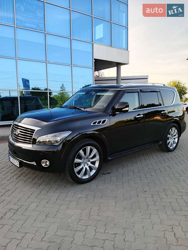 Infiniti QX56 2010